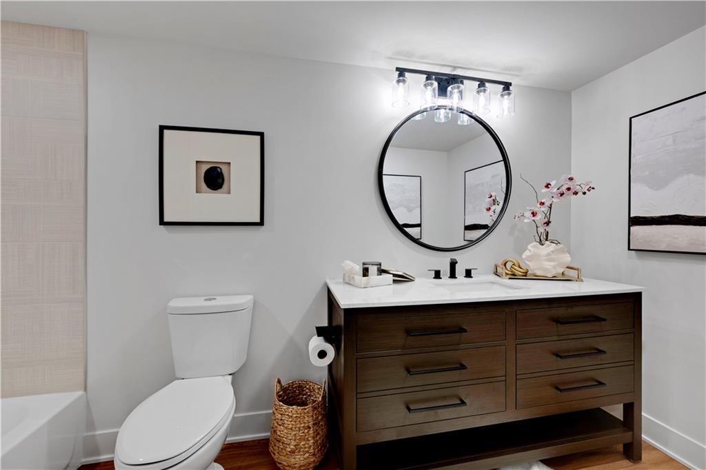 10104 Hemlock Drive Property Photo 44