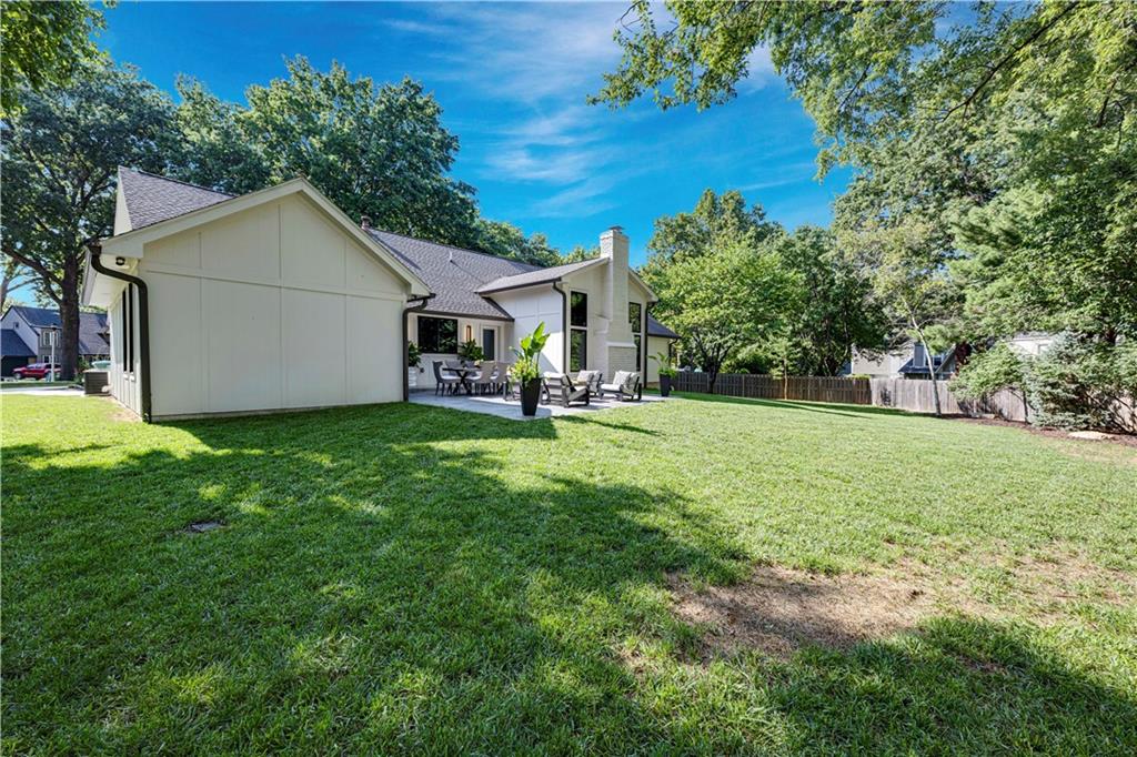10104 Hemlock Drive Property Photo 63