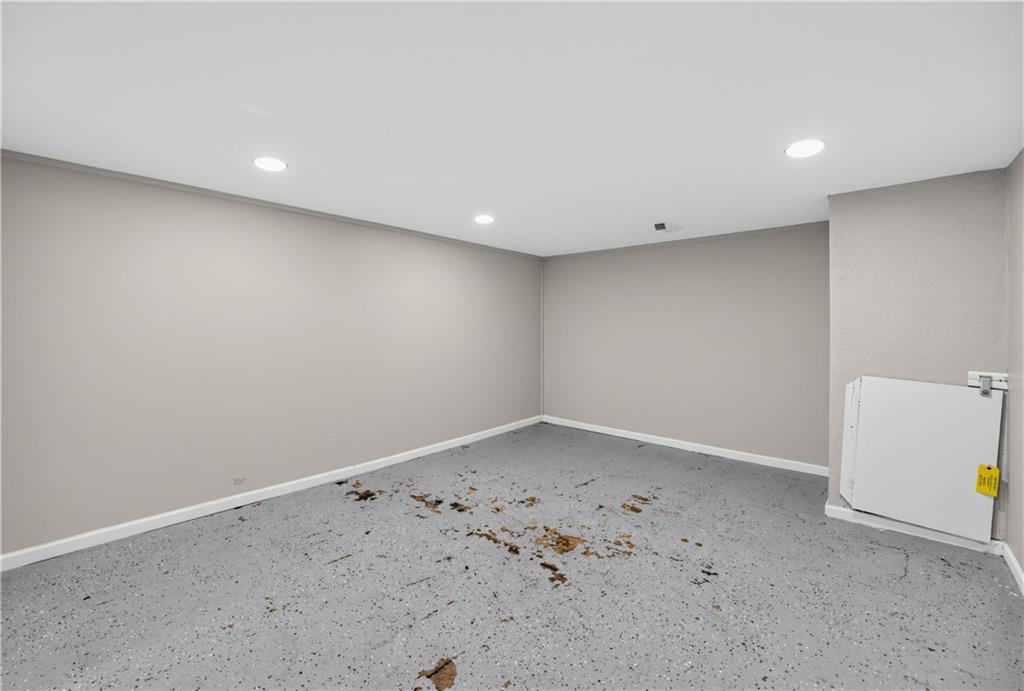 11209 Marsh Avenue Property Photo 25