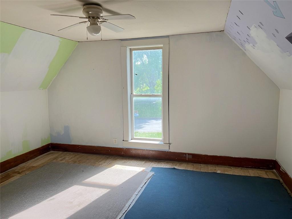 208 S 3rd Street Property Photo 11