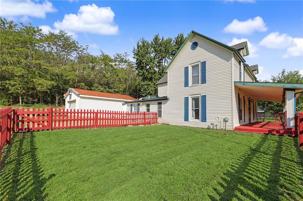 23460 Interurban Road Property Photo 5