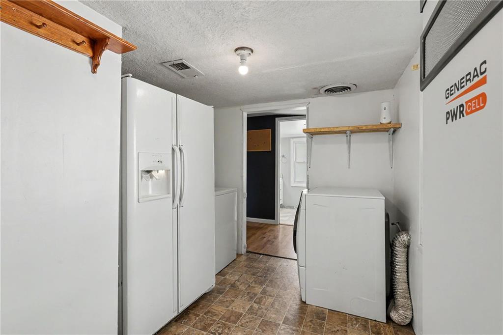 23460 Interurban Road Property Photo 24