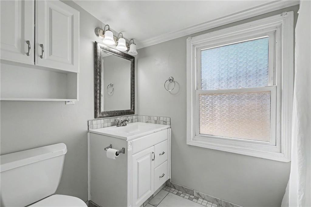 23460 Interurban Road Property Photo 28