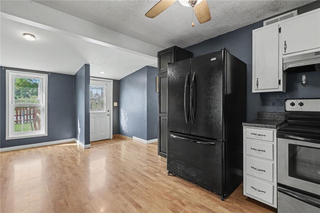 23460 Interurban Road Property Photo 32