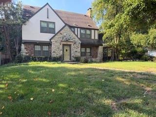 445 W 66th Terrace Property Photo 1