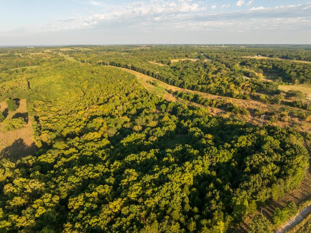 11615 32 Highway Property Photo 1