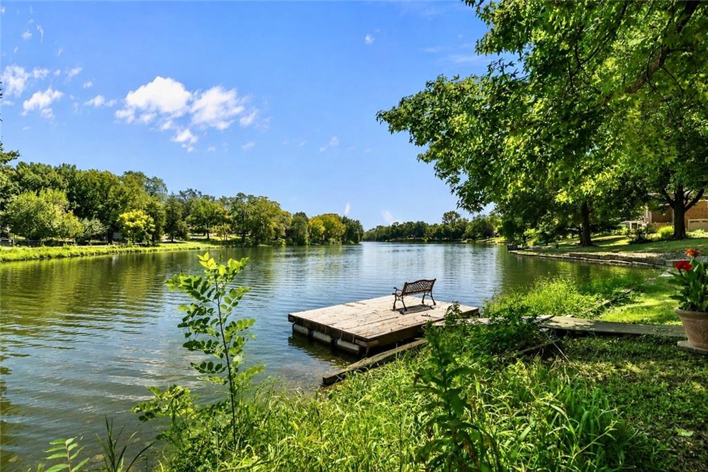 6809 Lakeshore Drive Property Photo 33