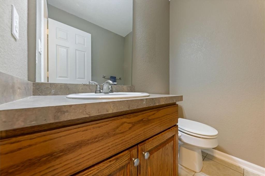 2350 Surrey Drive Property Photo 14