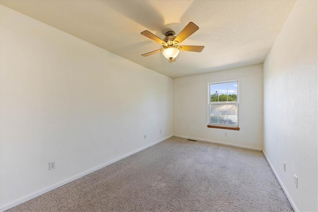 2350 Surrey Drive Property Photo 21