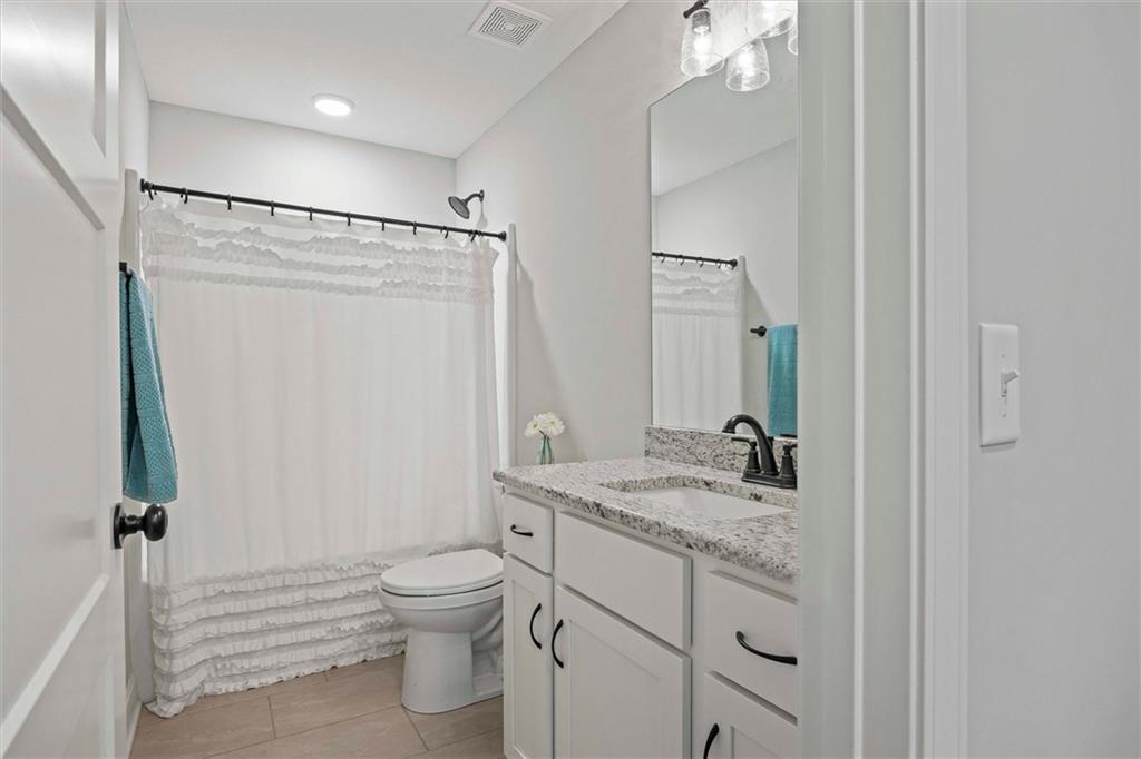 4712 Redwood Street Property Photo 21