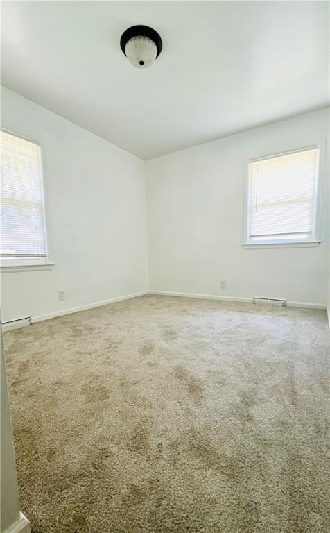 204 N Park Drive Property Photo 17