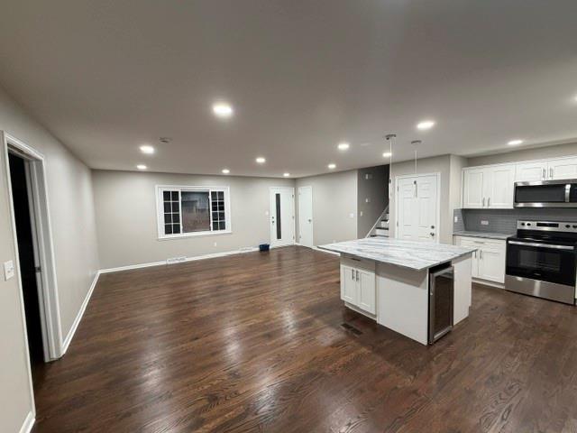 1202 E Ridgeway Drive Property Photo 10