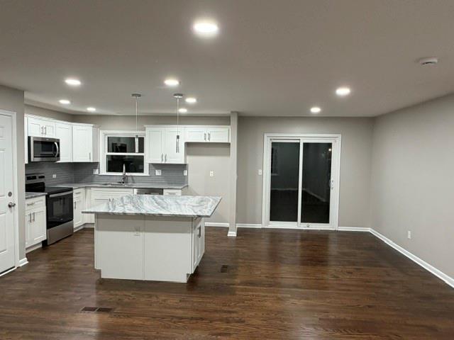 1202 E Ridgeway Drive Property Photo 14