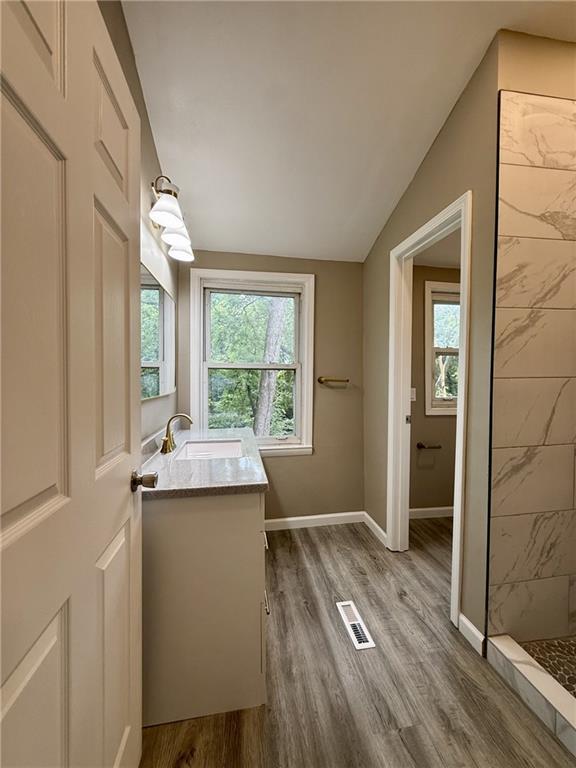 209 Ne Hill Street Property Photo 30
