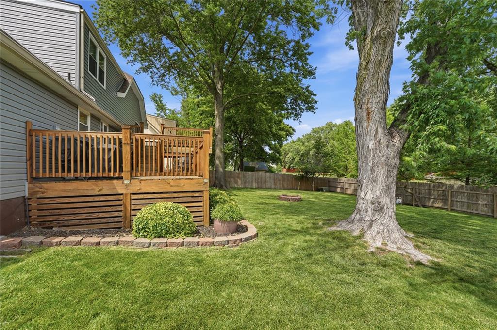 1012 S Winterbrooke Drive Property Photo 46
