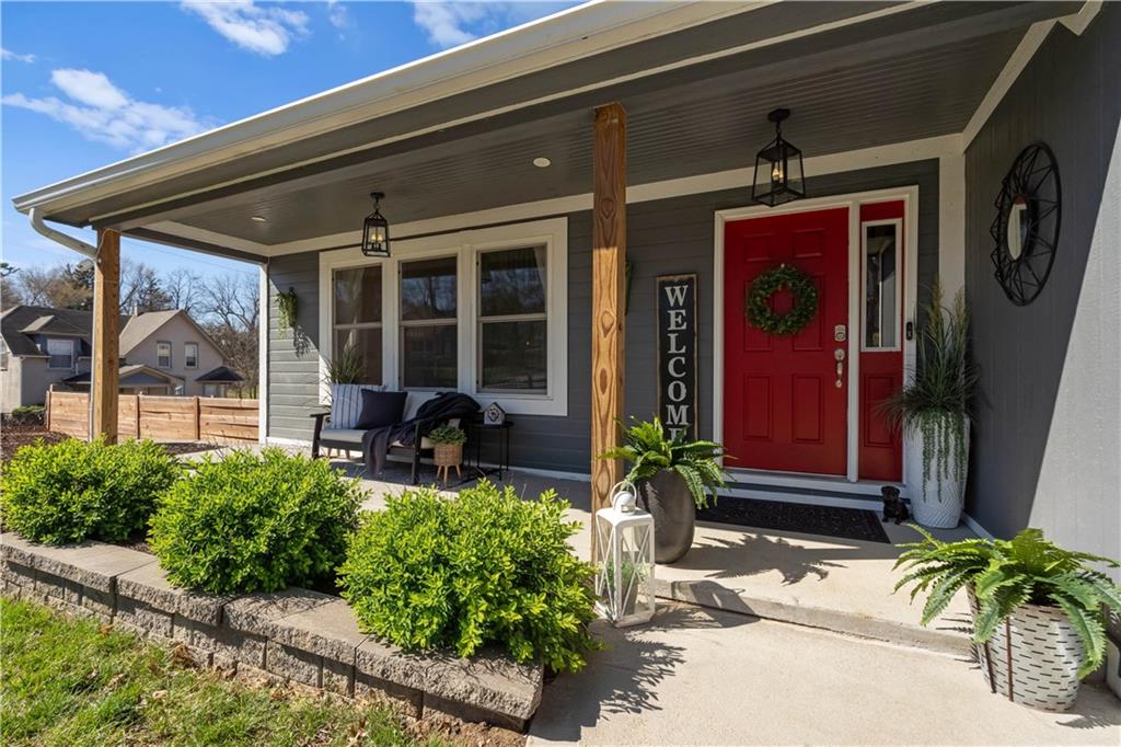 715 S 4th Street Property Photo 2