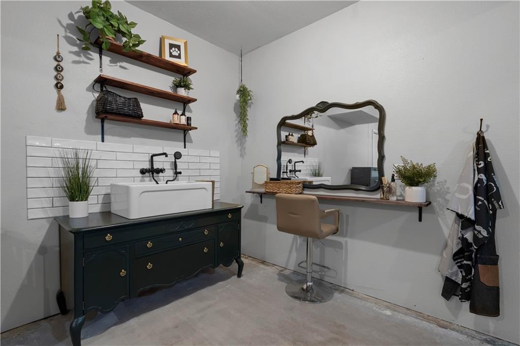 715 S 4th Street Property Photo 17