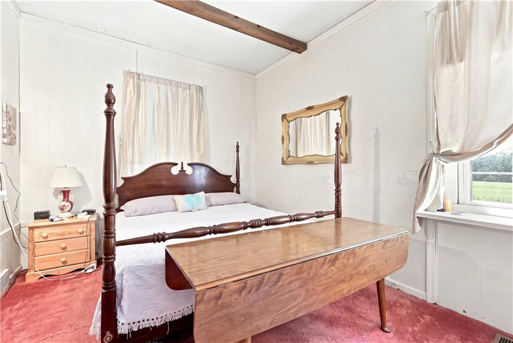 18676 Logan Road Property Photo 10