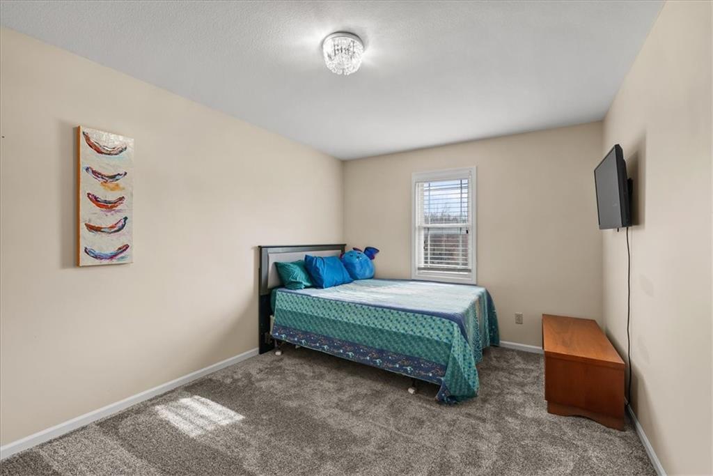 1104 Regency Drive Property Photo 11