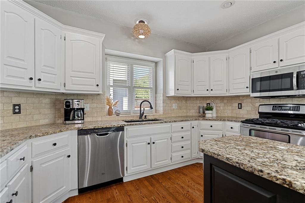 14105 Bradshaw Street Property Photo 8