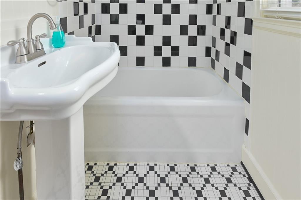 5833 Monrovia Street Property Photo 20