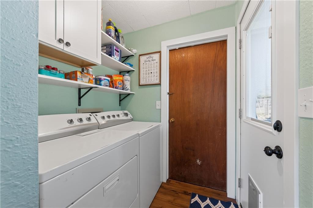 105 S July Street Property Photo 14