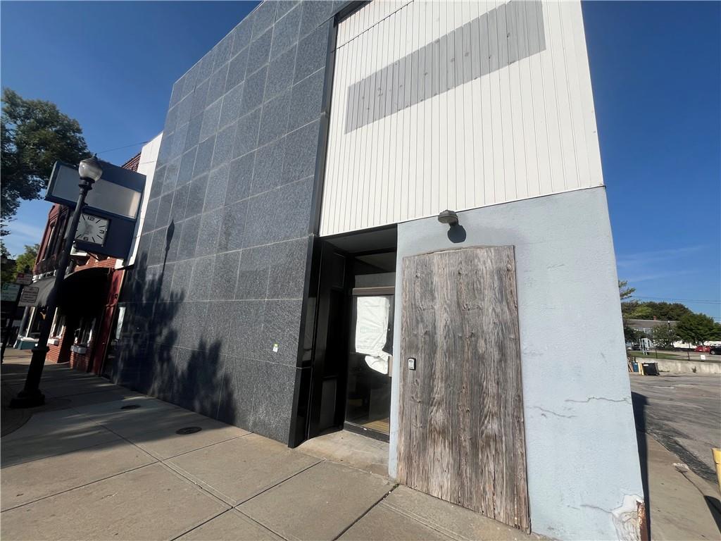 118 N Holden Street Property Photo 2