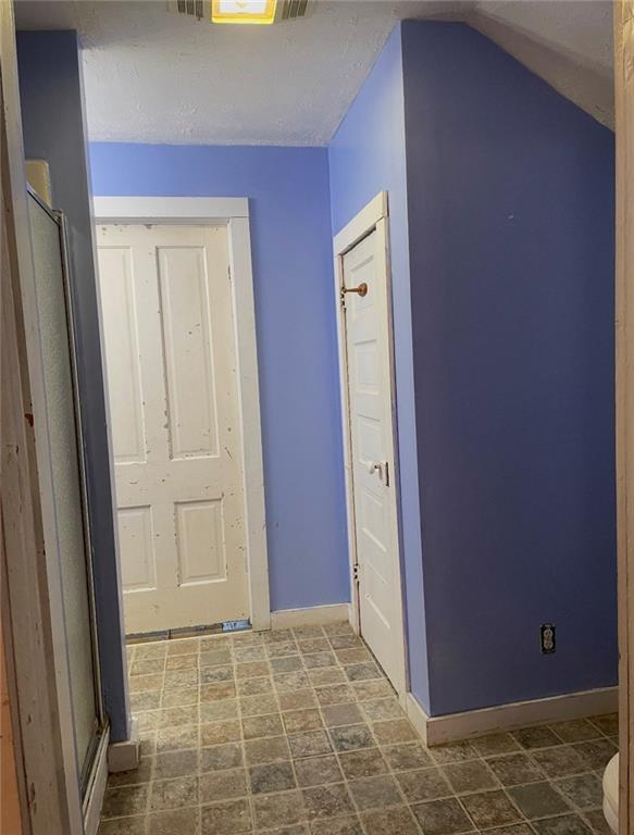 202 N Alanthus Avenue Property Photo 8