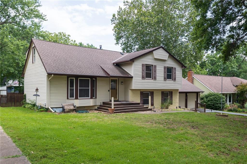 11209 Walnut Street Property Photo 5