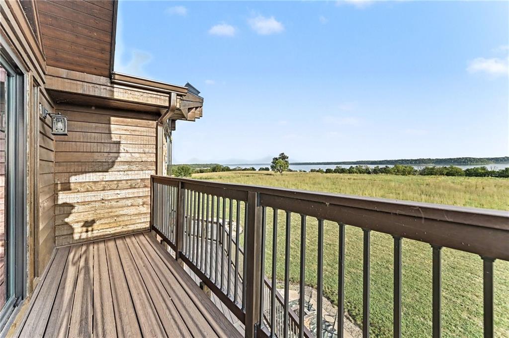 521 N 1450th Road Property Photo 16