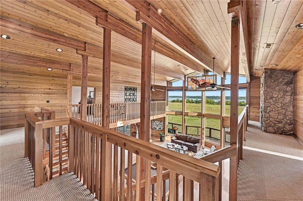 521 N 1450th Road Property Photo 24