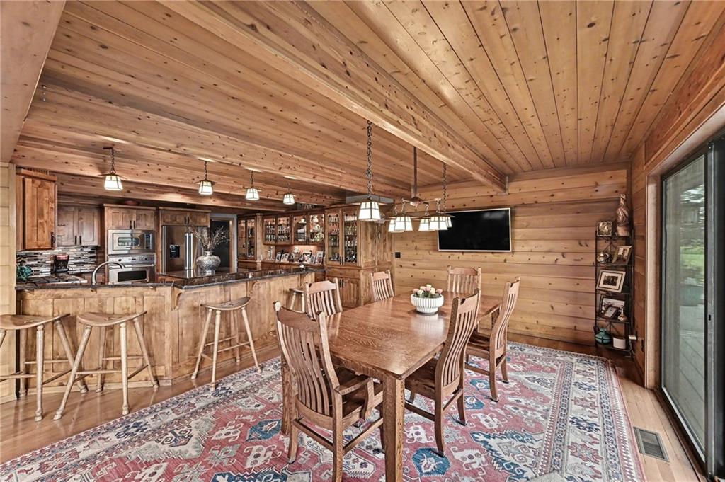 521 N 1450th Road Property Photo 38