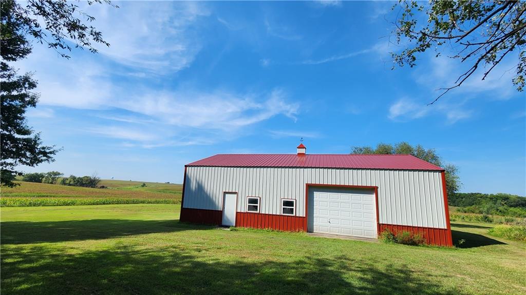 8244 Se V Highway Property Photo 4