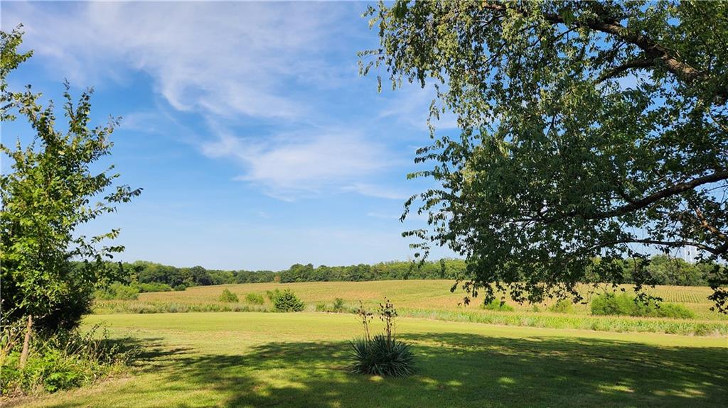 8244 Se V Highway Property Photo 5