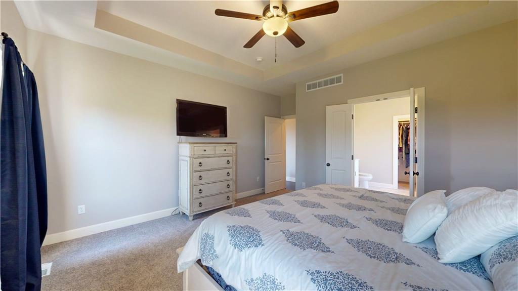 1404 Se Bush Road Property Photo 16