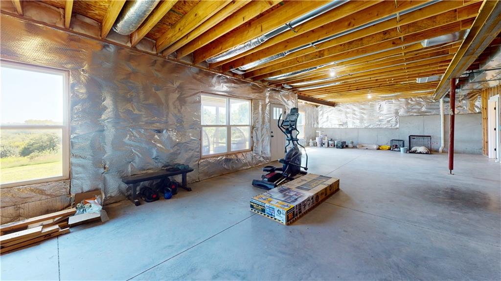 1404 Se Bush Road Property Photo 29