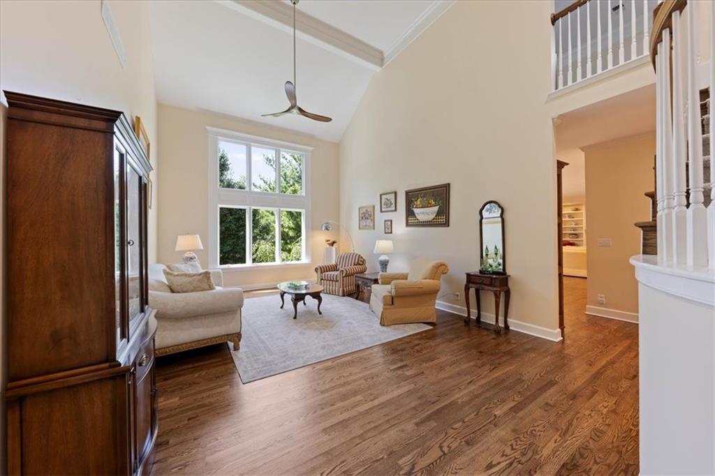 13104 Granada Drive Property Photo 9