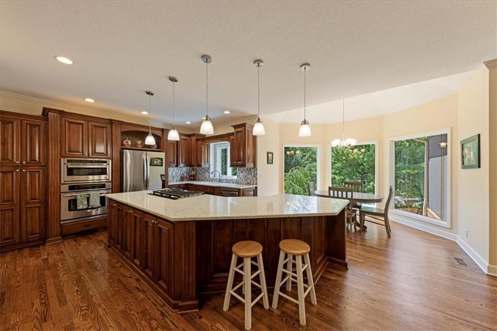 13104 Granada Drive Property Photo 12