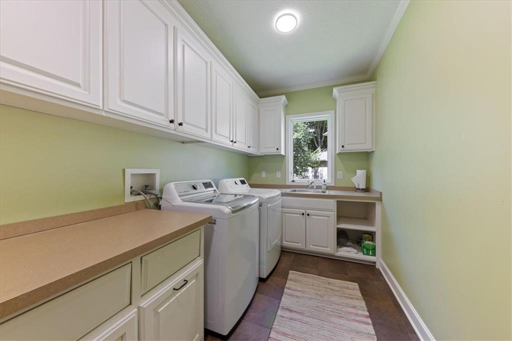 13104 Granada Drive Property Photo 20