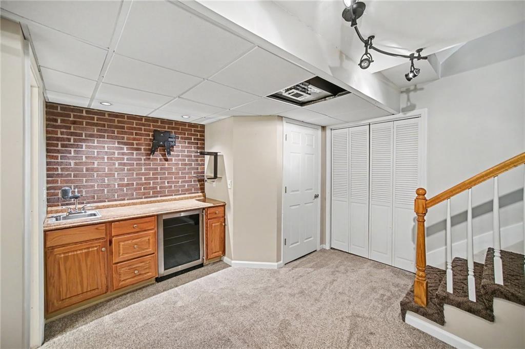 16137 S Mahaffie Street Property Photo 21