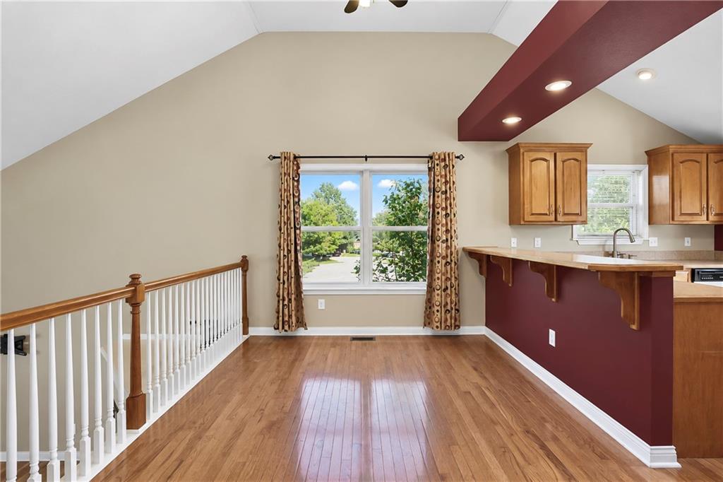 204 Thomas Circle Property Photo 7