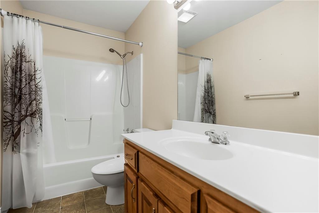 204 Thomas Circle Property Photo 13