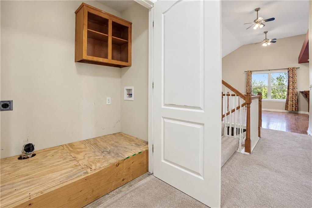 204 Thomas Circle Property Photo 23