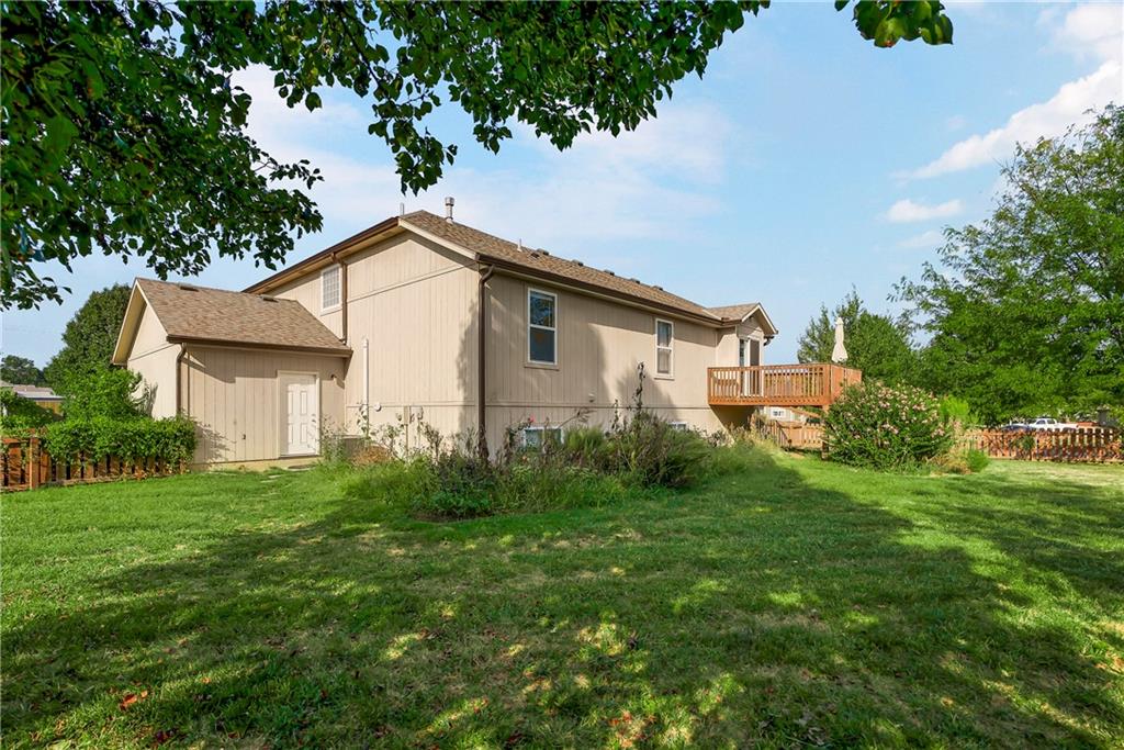 204 Thomas Circle Property Photo 26