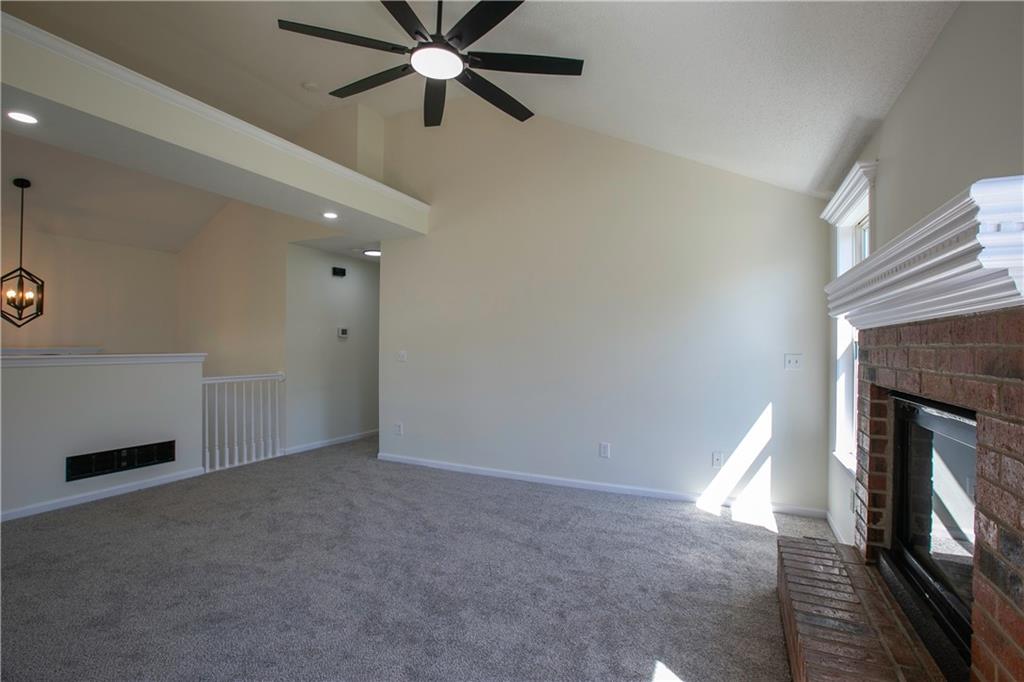 16413 Hight Avenue Property Photo 5