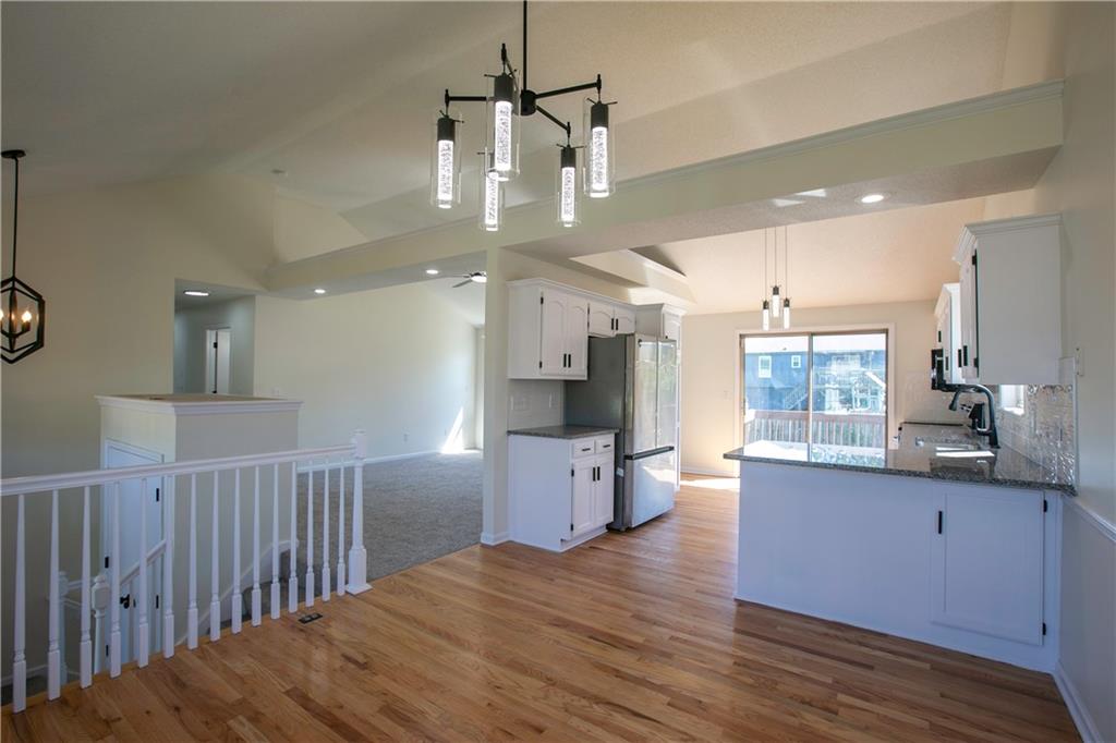 16413 Hight Avenue Property Photo 10