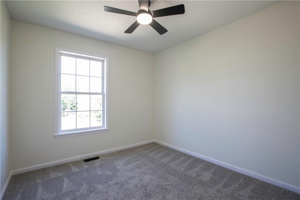 16413 Hight Avenue Property Photo 17