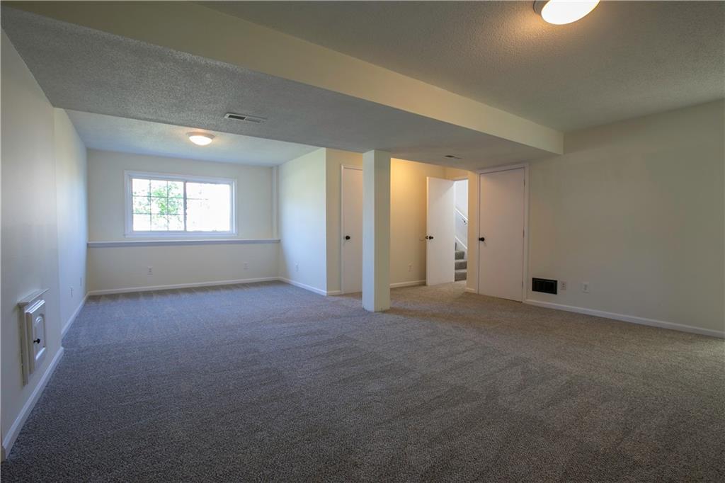 16413 Hight Avenue Property Photo 24