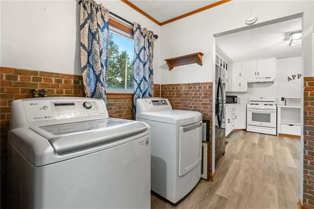 807 S Willow Street Property Photo 12