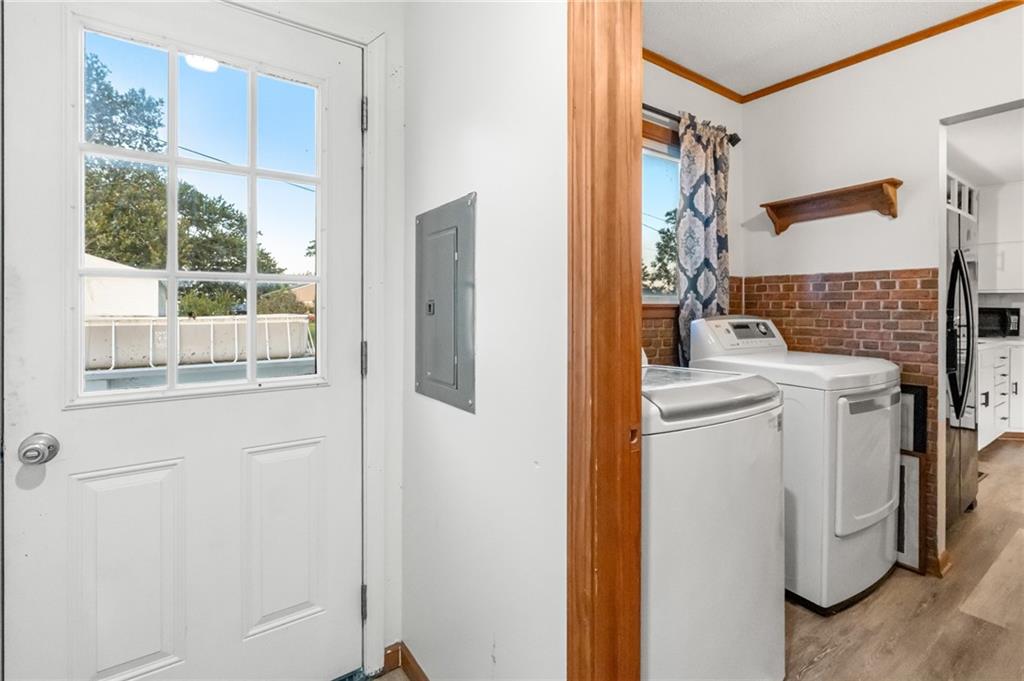 807 S Willow Street Property Photo 14